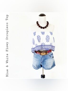 White and blue paisley-patterned Flowy Bull pup crop Top